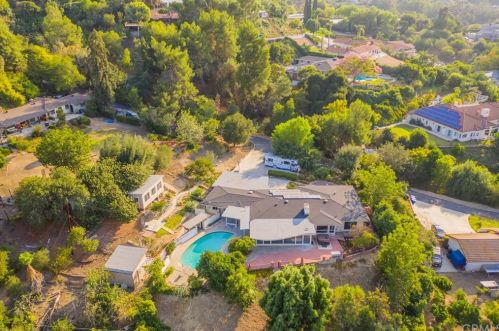 19742 Cameron Ave, Covina, CA 91724-3933