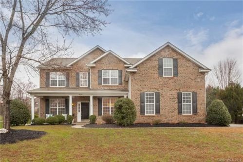 9619 Belloak Ln, Waxhaw, NC 28173-6767