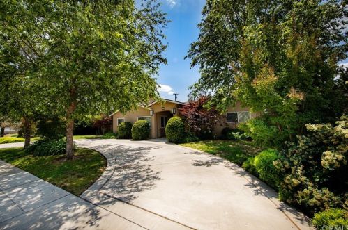 1225 Pine St, Conejo, CA 93662-3836