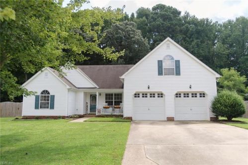 133 Lane Cres, Smithfield, VA 23430-5844
