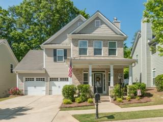 420 Pringle Dr, Suwanee, GA 30024-8770