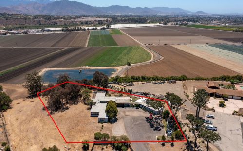 4892 North St, Somis, CA 93066-9568