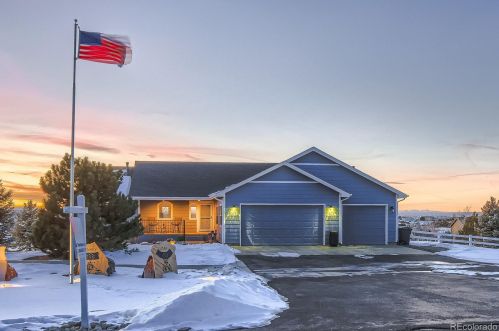 41401 Farmhouse Cir, Parker, CO 80138-4696