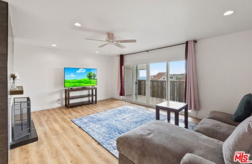 3742 Calle Casino, San Clemente CA  92673-2707 exterior