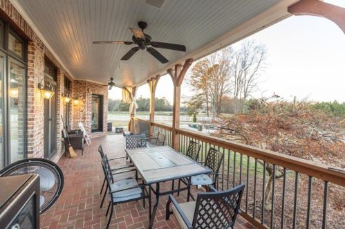 1079 Knox Chapel Rd, Social Circle GA  30025-4151 exterior