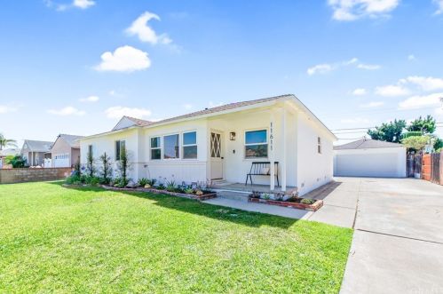 11611 Kathy Ln, Garden Grove, CA 92840-1720
