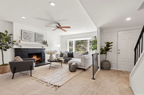 103 Jeanine Way, Anaheim CA  92806-3840 exterior