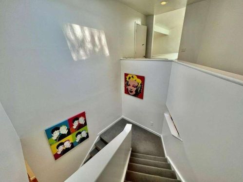 13 Heards Overlook Ct, Atlanta GA  30328-4757 exterior