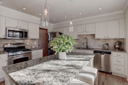 6262 Poplar St, Englewood CO 80112-1636 exterior