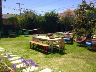 2701 Federal Ave, Los Angeles CA  90064-3823 exterior