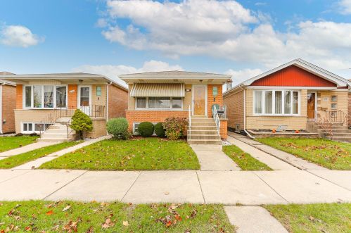 5153 Rutherford Ave, Chicago, IL 60638-1128