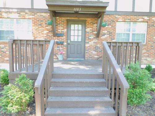 1103 Covedale Ave, Cincinnati OH  45238-3865 exterior