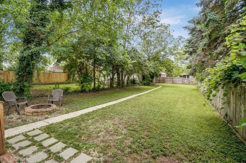 5715 Carthage Ave, Cincinnati OH  45212-1051 exterior