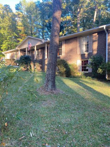 70 Old Ivy Rd, Stockbridge, GA 30281-2129