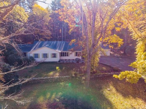 16 Mashentuck Rd, Killingly CT  06239-2221 exterior