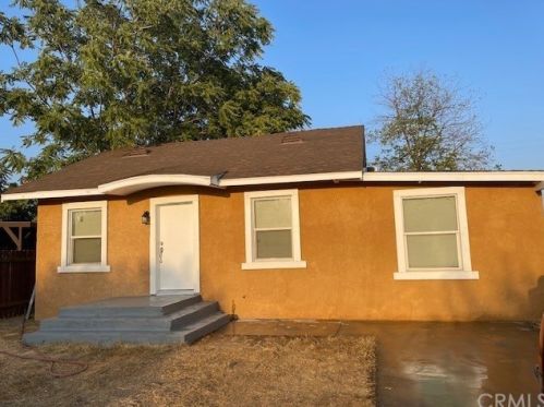 1123 Columbia St, Madera, CA 93638-1513