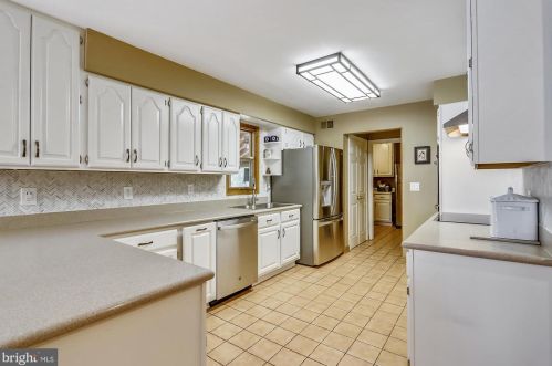 611 Bryants Nursery Rd, Silver Spring MD 20905-3839 exterior