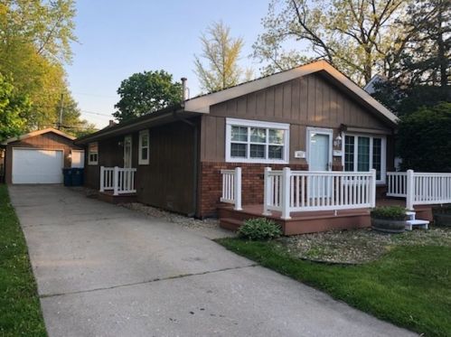 612 2nd St, Crete, IL 60417-2021