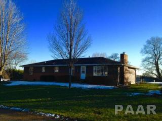 704 2nd St, Delavan, IL 61734-9647