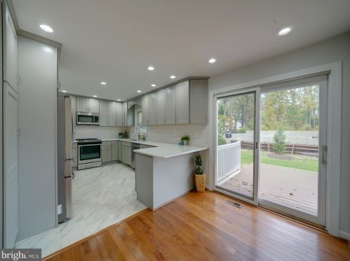 9470 Vollmerhausen Dr, Columbia MD  21046-2004 exterior