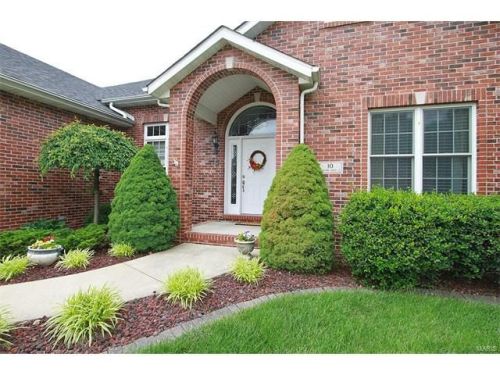 10 Seasons Ridge Ct, Maryville, IL 62062-8511