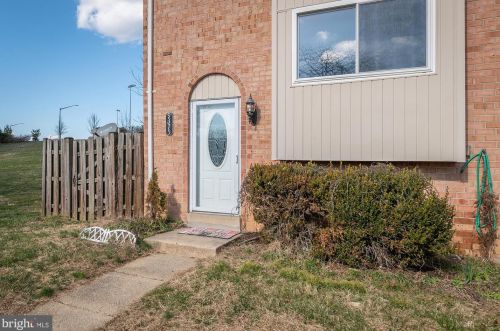 9375 Indian Camp Rd, Columbia MD  21045-3930 exterior