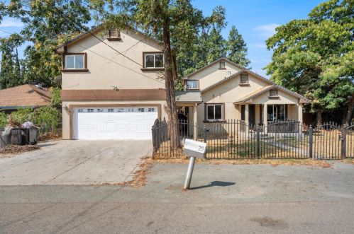 29 Dawes Ave, Stockton, CA 95215-5229