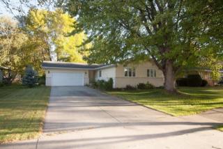 14 35th Ave, Fargo, ND 58102-1205