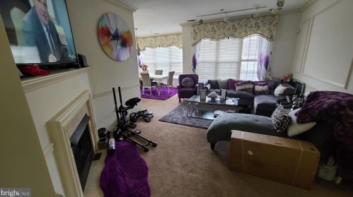 87 Kyle Way, Trenton NJ 08628-2525 exterior