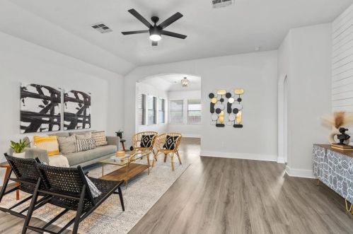 11920 Pecan Gate Way, Webberville TX 78653-3975 exterior