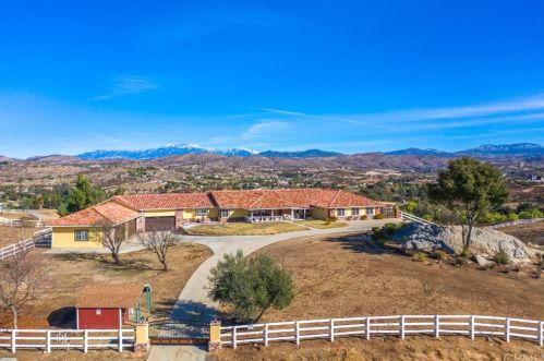 37951 Mesa Rd, Temecula, CA 92592-8662