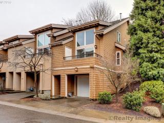 10201 Alder Grove Ln, Portland, OR 97229-7584