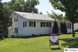 4829 96th St, Omaha, NE 68134-3007