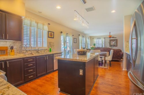 17677 Cedarwood Dr, Riverside CA  92503-7039 exterior