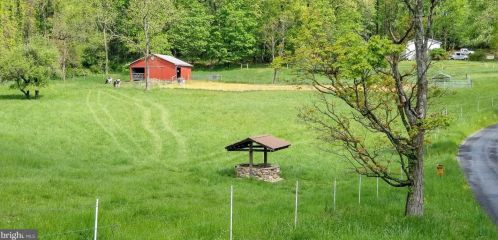 13411 Street Rd, Flintstone, MD 21530-1019