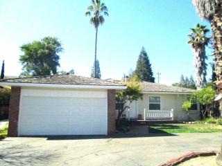 22490 Palm Ave, Cupertino, CA 95014-2731