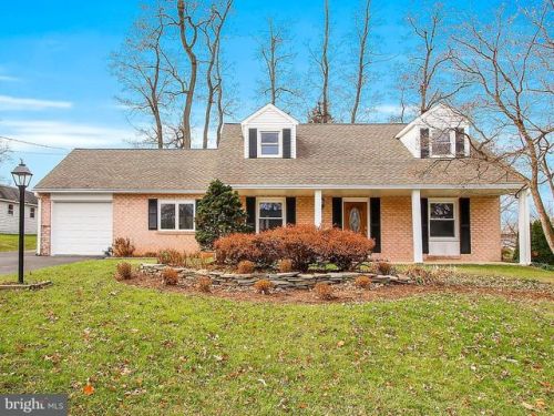 1840 Roxboro Rd, York, PA 17402-4814