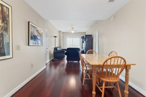 195 14th St, Atlanta GA  30318-7827 exterior