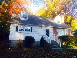 208 Shelter Rock Rd, Fairfield, CT 06825-2454