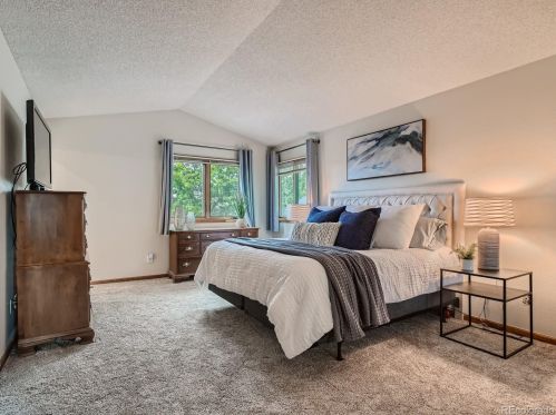 16572 Crestline Pl, Aurora CO 80015-4308 exterior