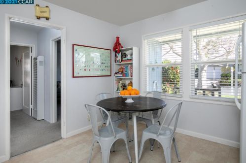 1829 Noemi Dr, Concord CA  94519-1445 exterior