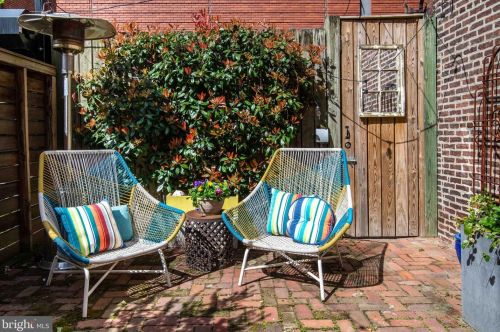 312 Juniper St, Philadelphia PA  19107-5818 exterior