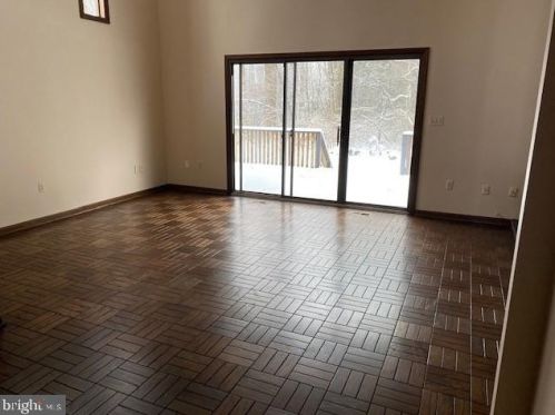 220 Gln Oban Dr, Arnold MD 21012-2110 exterior