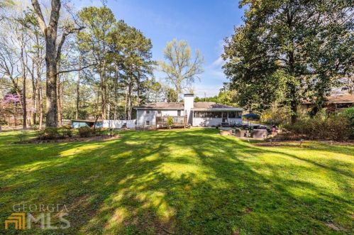 436 Concord Rd, Smyrna GA  30082-3225 exterior