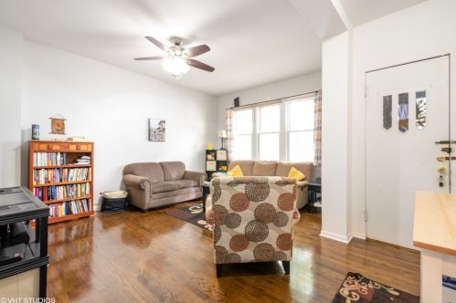 3140 Shields Ave, Chicago, IL 60616-3616