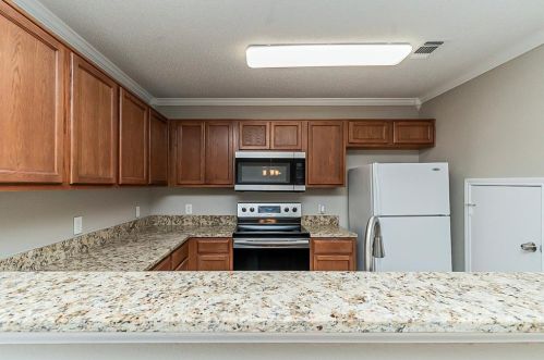 5704 Giddyup Ln, Fort Worth TX  76179-7353 exterior