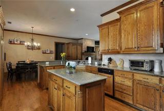 3241 Rankin St, Dallas TX  75205-1418 exterior