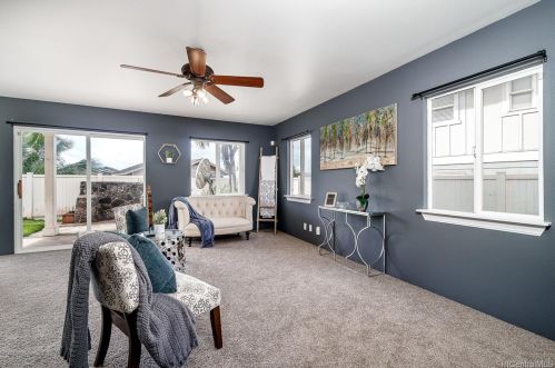 92-6033 Holomoku St, Kapolei, HI 96707
