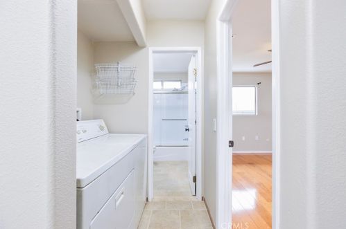 1422 Everton Pl, Riverside CA  92507-4439 exterior