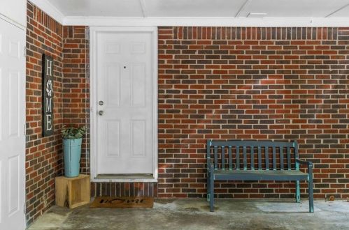 3292 Mercer University Dr, Atlanta GA  30341-5632 exterior